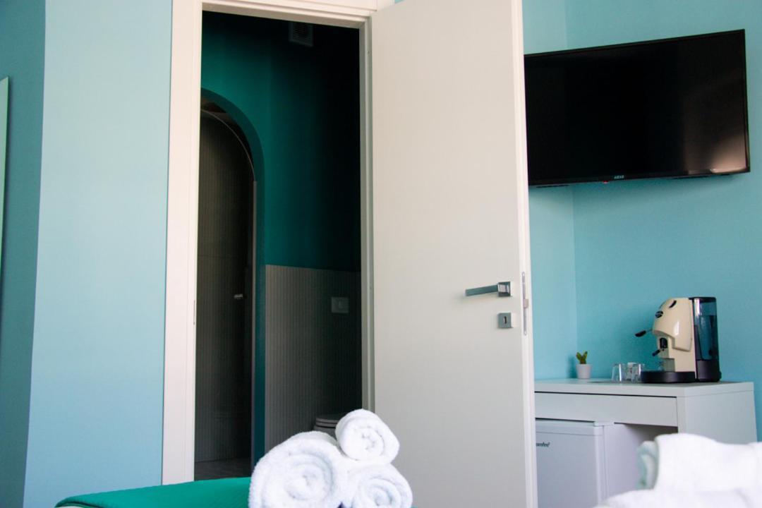 B&B Libra Rooms & Suite Salerno Exteriör bild