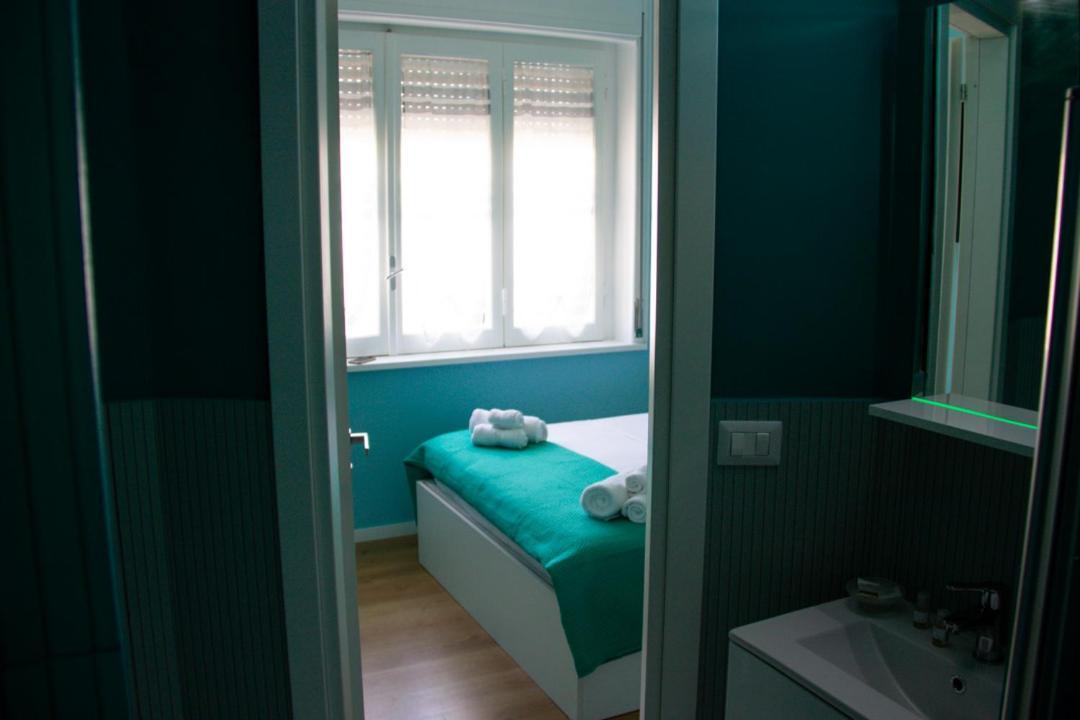 B&B Libra Rooms & Suite Salerno Exteriör bild